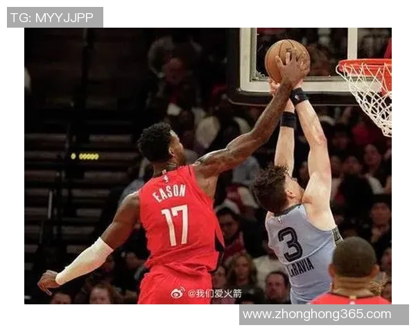 2004年火箭队与魔术队激战回顾：经典对决的精彩瞬间与战术分析