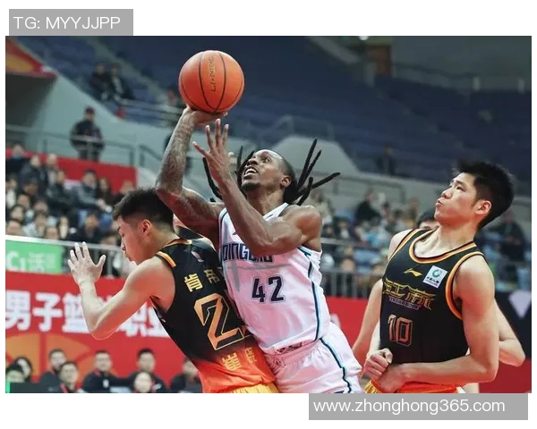 CBA精彩回放录像广东队对阵上海队全场比赛精彩瞬间重温